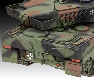 Leopardo 2 A6M+ 1/35 Kit de montar Revell 03342