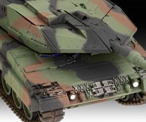 Leopardo 2 A6M+ 1/35 Kit de montar Revell 03342