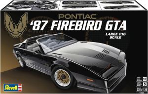  1987 Pontiac Firebird GTA 1/16 Kit Para montar Revell 14535