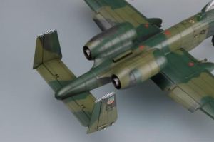 A-10A “THUNDERBOLT” 1/48 Kit de montar Hobby Boss 80323