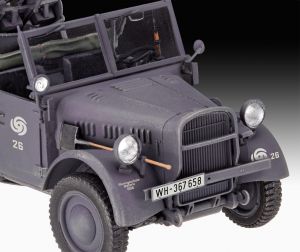 Einheits-PKW Kfz.4 1/35 Kit de montar Revell 03339