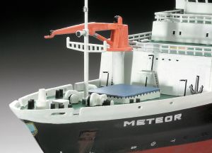 German Research Vessel Meteor 1/300 Kit Revell 05218