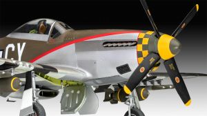 P-51d-15-na Mustang 1/32 Kit De Montar Revell 03838