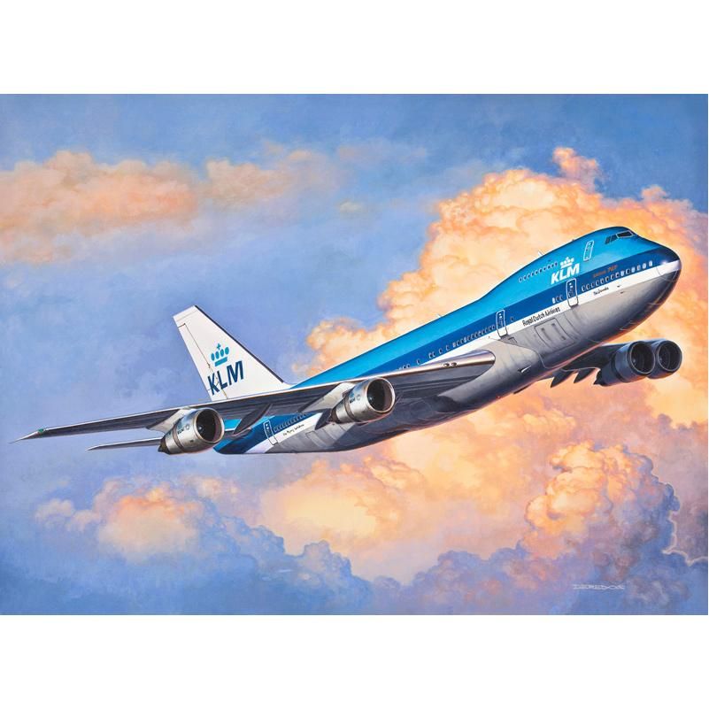 Revell 03999 Boeing 747-200 Jumbo Jet - 1/450