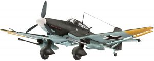 Revell 04692 Junkers Ju87 G/d Tank Buster - 1/72 Kit Para Montar 