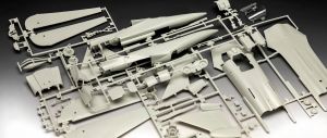 Revell 04974  Ef-111a Raven - 1/72 Kit Para Montar