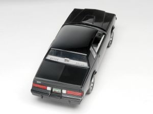 Revell 85-4495 Buick Grand National 2'N1 '87 - 1/24 Kit Para Montar 