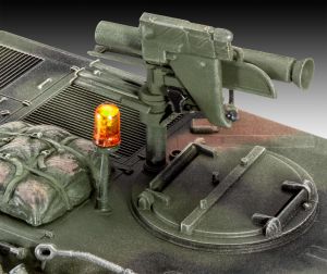 Tanque Tpz 1 Fuchs A4 - 1/35 Kit de montar Revell 03256 