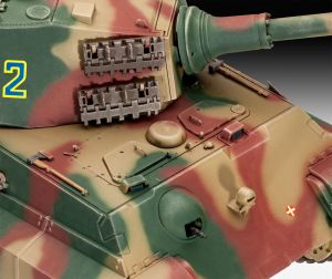 Tiger II Ausf.B - Henschel Turret - 1/35 Kit Para montar Revell 03249 